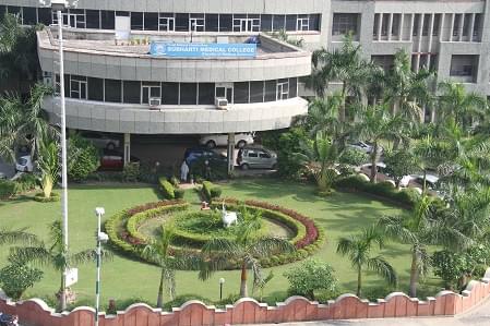 Netaji Subhash Chandra Bose Subharti Medical College Meerut Academic Building photo 5